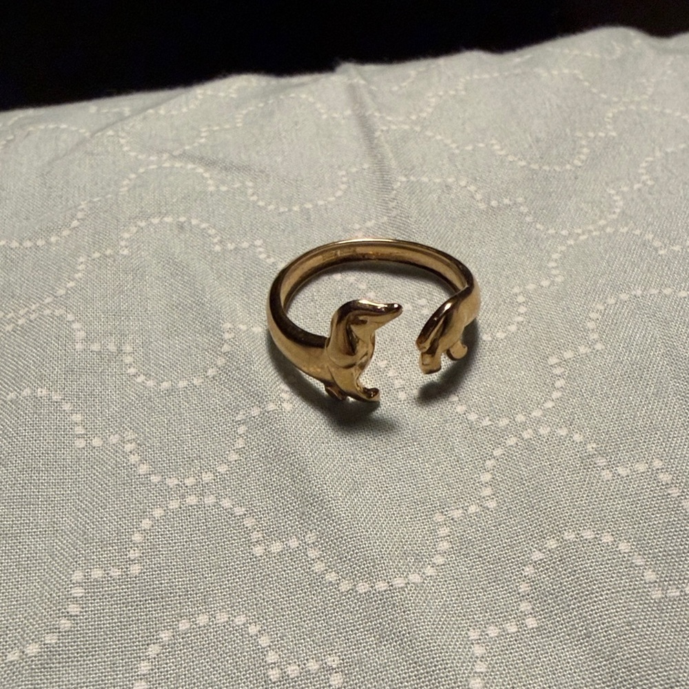 Women’s Gold Dog Ring